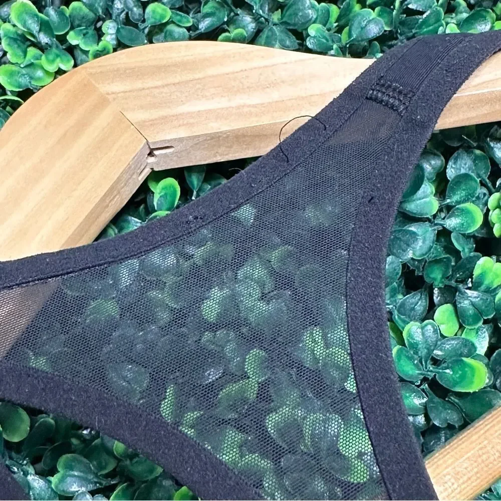 Lululemon Speed Up Bra Sz 8 C/D Active Sports Molded Black